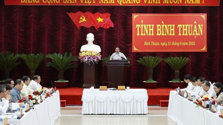 Binh Thuan should develop sea-based economy, tourism for sustainable growth: PM